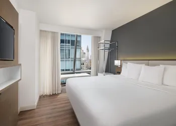 Best Western Premier Empire State Hotel hotel thumbnail 4