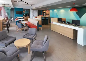 avid hotel Tijuana Otay by IHG hotel thumbnail 4