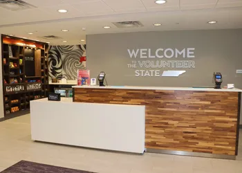 Hampton Inn McMinnville hotel thumbnail 3