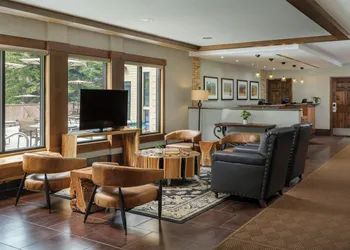 Marriott's StreamSide Douglas at Vail hotel thumbnail 3