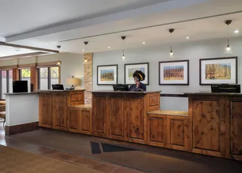 Marriott's StreamSide Douglas at Vail hotel thumbnail 4
