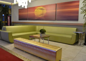 Bedfort Inn & Suites hotel thumbnail 4