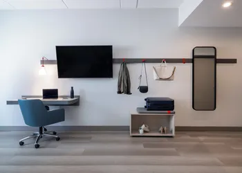 avid hotel Toronto - Vaughan Southwest by IHG hotel thumbnail 6