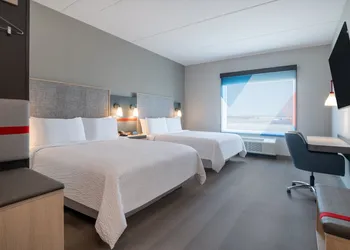 avid hotel Toronto - Vaughan Southwest by IHG hotel thumbnail 7