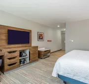 Hampton Inn by Hilton Bedford hotel detail image 7
