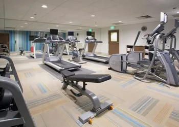 Holiday Inn Express & Suites Canton by IHG hotel thumbnail 8