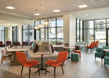 Home2 Suites By Hilton Woodland Hills hotel thumbnail 2