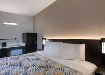 Studio 6 Pensacola, FL - West I-10 hotel thumbnail 8