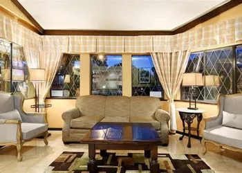 Abercorn Hotel, Trademark Collection by Wyndham hotel thumbnail 3