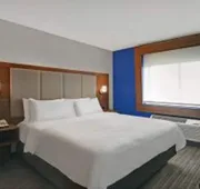 Holiday Inn Express & Suites Detroit Dearborn by IHG hotel detail image 3