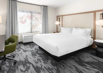 Fairfield Inn & Suites by Marriott Seattle Poulsbo hotel thumbnail 6