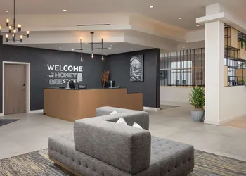 Hampton Inn & Suites Huntsville Downtown hotel thumbnail 2