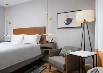 Hampton Inn & Suites Huntsville Downtown hotel thumbnail 5