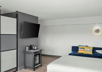 Aloft Chicago Schaumburg hotel thumbnail 8