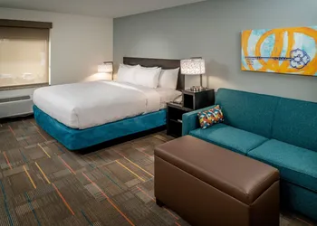 MainStay Suites Winfield - Teays Valley hotel thumbnail 5