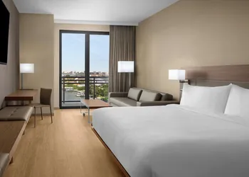 AC Hotel Clearwater Beach hotel thumbnail 7