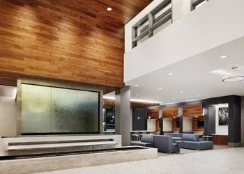 Embassy Suites by Hilton Atlanta Airport North hotel thumbnail 2