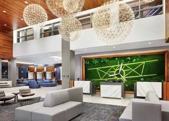 Embassy Suites by Hilton Atlanta Airport North hotel thumbnail 3