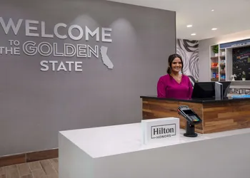 Hampton Inn & Suites Ontario Rancho Cucamonga hotel thumbnail 6
