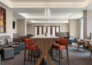 Hampton Inn by Hilton Kingston hotel thumbnail 2