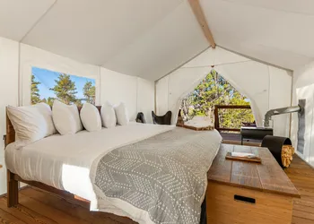 Under Canvas Bryce Canyon hotel thumbnail 6