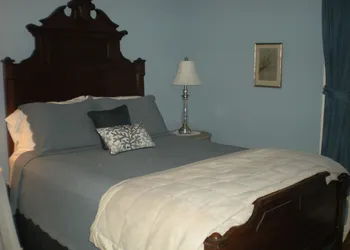 The Fox and the Grapes Bed & Breakfast hotel thumbnail 7