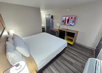 Days Inn by Wyndham Wichita Falls hotel thumbnail 8