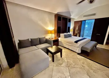 Hotel Hacienda San Pancho hotel thumbnail 4