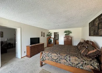 Country Inn hotel thumbnail 7