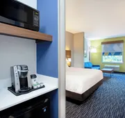 Holiday Inn Express and Suites Miramar by IHG hotel detail image 4