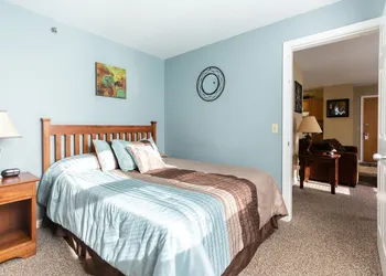 Quality Inn & Suites Gorham Riverside hotel thumbnail 7