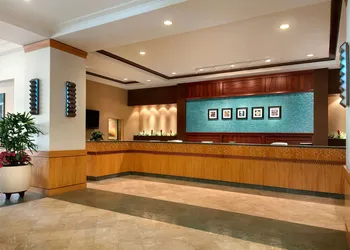 Ilikai Hotel & Luxury Suites hotel thumbnail 3