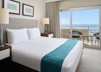Ilikai Hotel & Luxury Suites hotel thumbnail 8