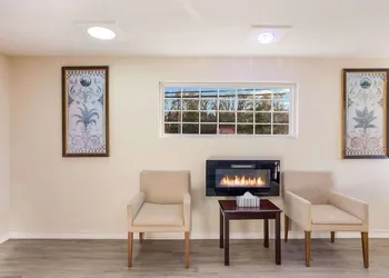 Rodeway Inn Berryville hotel thumbnail 4