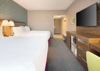 Hampton Inn Clovis,NM hotel thumbnail 4