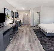 La Quinta Inn & Suites By Wyndham Ardmore hotel detail image 3