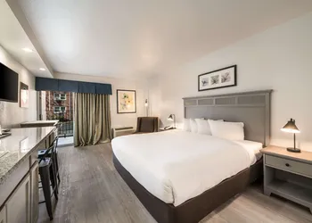 Suburban Studios Williamsburg Central hotel thumbnail 8