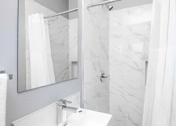 Motel 6 San Pedro, CA – Port Of Los Angeles hotel thumbnail 7