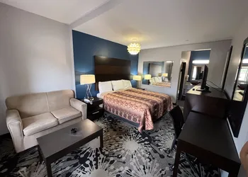 Regency INN & Suites hotel thumbnail 6