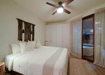 K'uyen Boutique Hotel hotel thumbnail 5