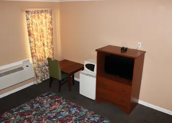 Bar-Mel Inn hotel thumbnail 5