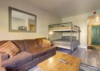 Modern Hotel Room in Center Village - TM225A by Redawning hotel thumbnail 3