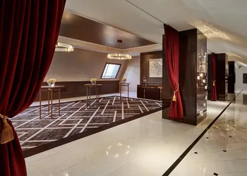 The LaSalle Chicago, Autograph Collection by Marriott hotel thumbnail 6