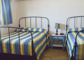 Hawaiian Inn Beach Resort hotel thumbnail 3