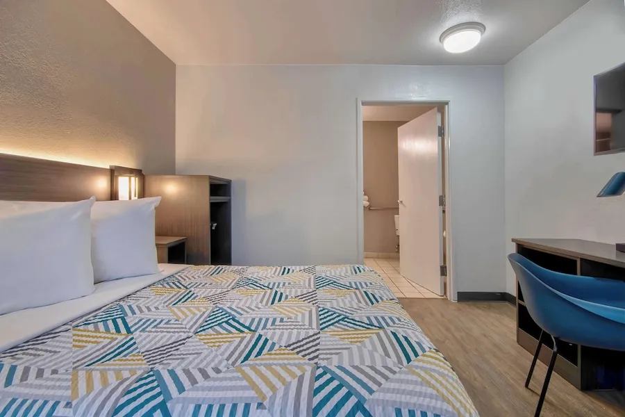 Studio 6 Albuquerque, NM – Midtown hotel detail image 6
