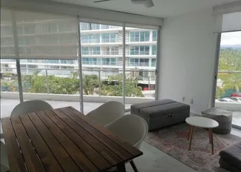 Aria Ocean 255 Flamingos hotel thumbnail 5