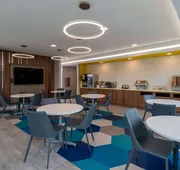 Microtel Inn & Suites by Wyndham Winchester hotel detail image 4