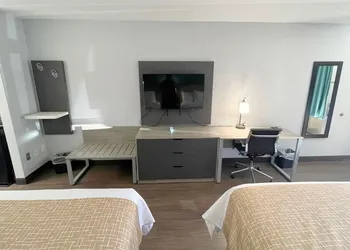 Travelodge by Wyndham Pigeon Forge Dollywood Lane hotel thumbnail 4