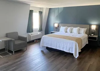 Travelodge by Wyndham Pigeon Forge Dollywood Lane hotel thumbnail 7