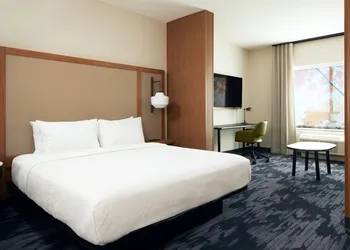 Fairfield Inn & Suites by Marriott Palmdale West hotel thumbnail 8